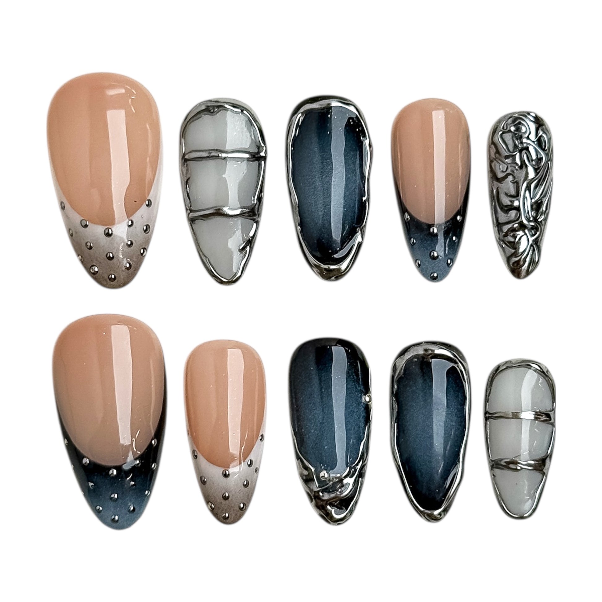 Ongles press-on Y2K argent sombre et nude avec finitions chromées, design bijou par NailMusee