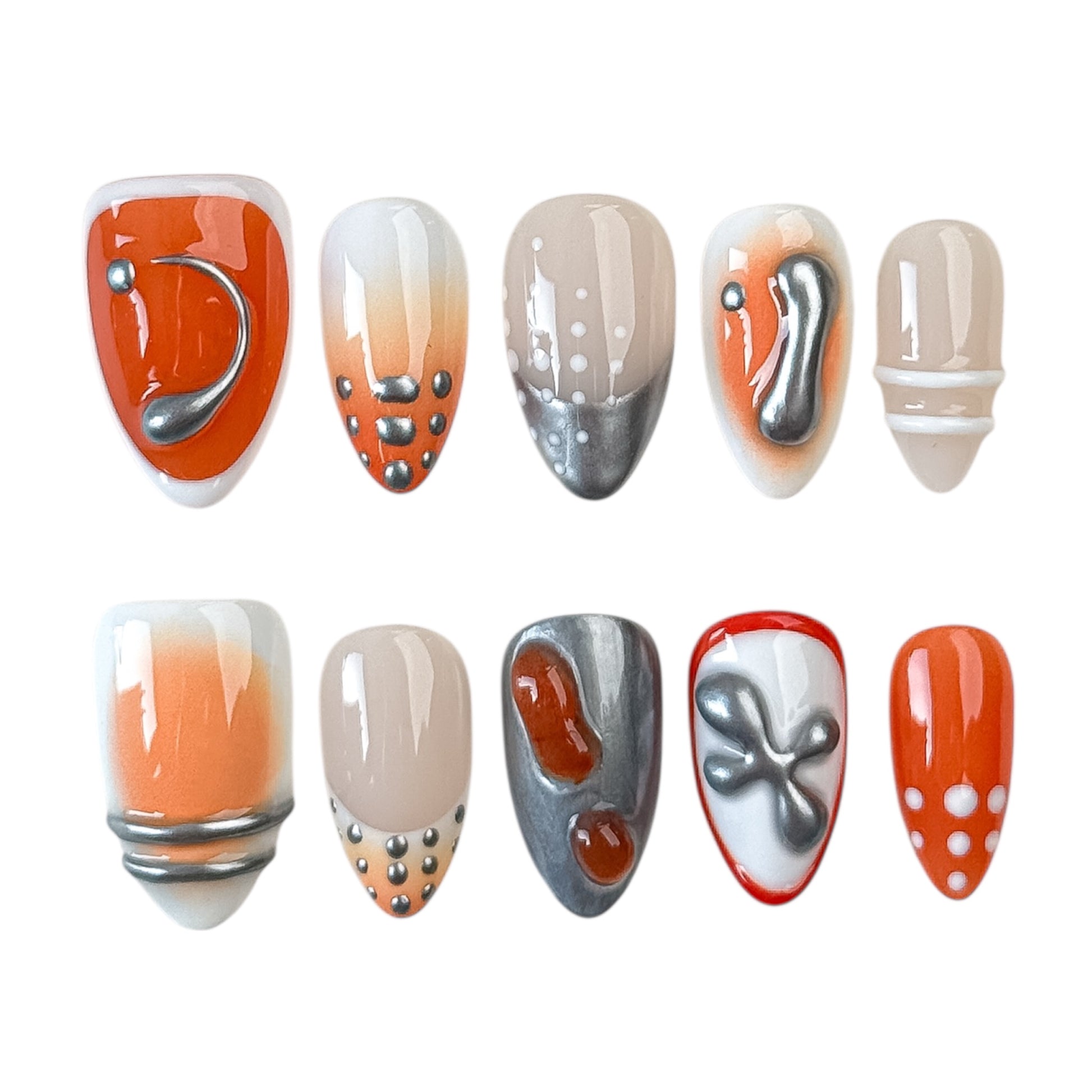 Ongles press-on orange Comme ca par NailMusee
