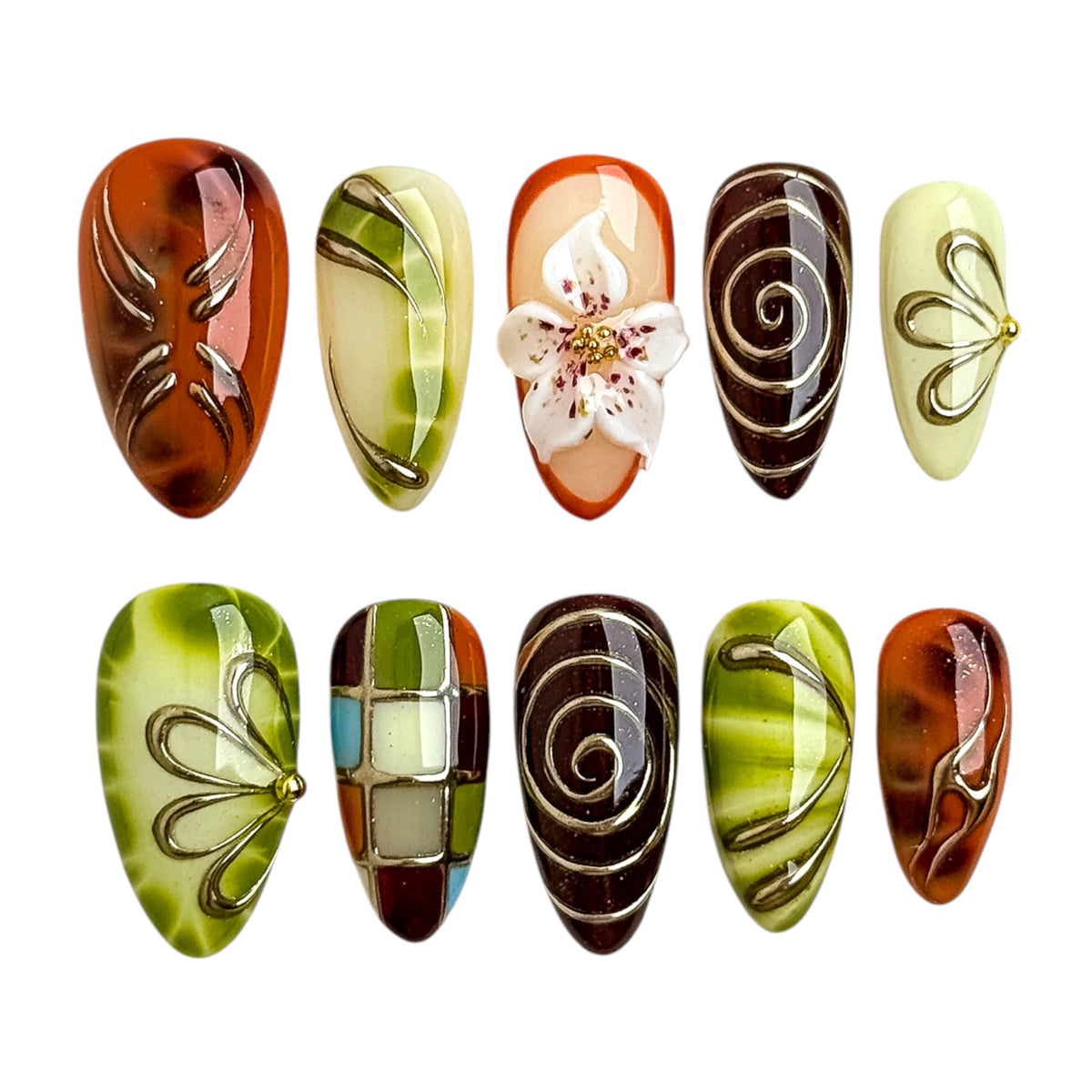 Fleur d’Olive press on nails vert olive et brun avec fleur 3D et détails dorés